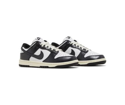 Nike Dunk Low Vintage Panda