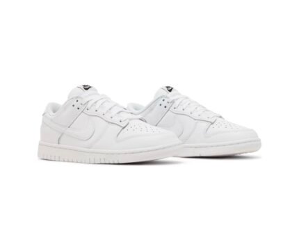Dunk Low Triple White